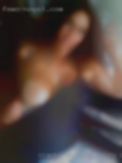 Cracks showing hairy chat sex club pussypicures from Munich.